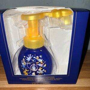 Walt Disney World 50th Anniversary Edition